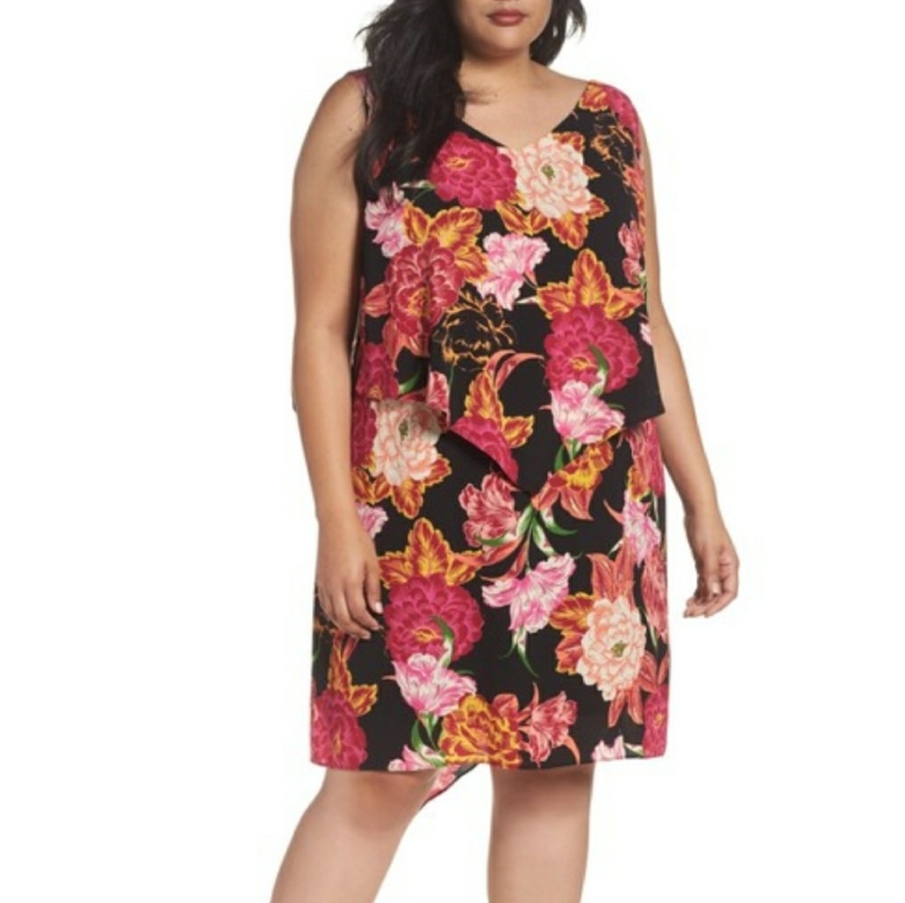 Tahari Fly Away Tiered Shift Dress 14W Floral